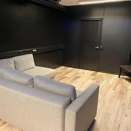 Forssan Ydinkeskusta Katutaso דירה *